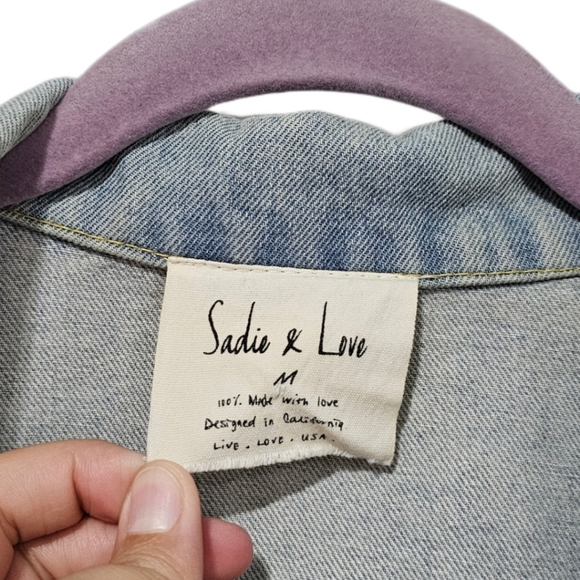 Sadie & Love Floral Embroidered Denim Jacket - Picture 6 of 8